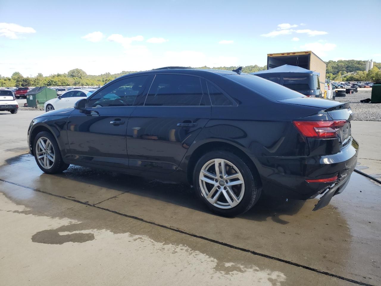 AUDI A4 ULTRA PREMIUM