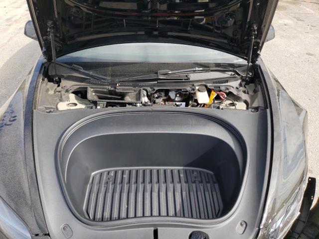 2025 TESLA MODEL 3 - 5YJ3E1EA3SF884803