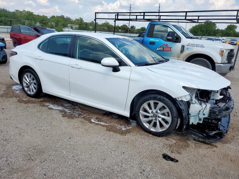 2021 TOYOTA CAMRY LE 4T1C11AK5MU577875