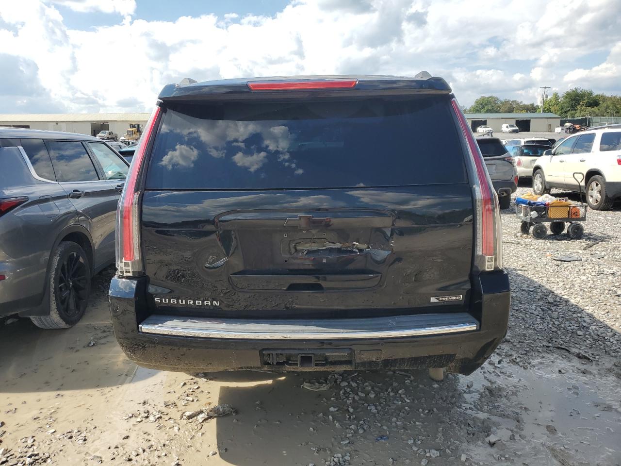 CHEVROLET SUBURBAN C1500 PREMIER