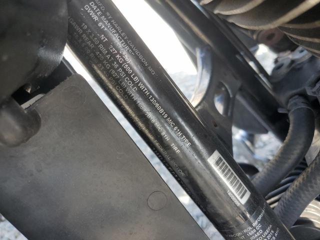 2015 HARLEY-DAVIDSON FLHXS STRE - 1HD1KRM17FB695885