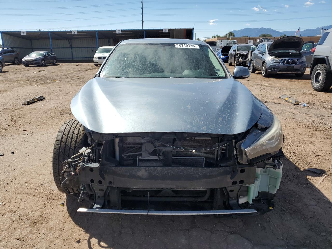 INFINITI Q50 HYBRID PREMIUM