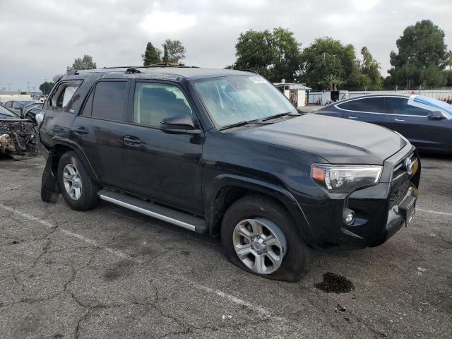 2024 TOYOTA 4RUNNER SR - JTEMU5JR8R6274777