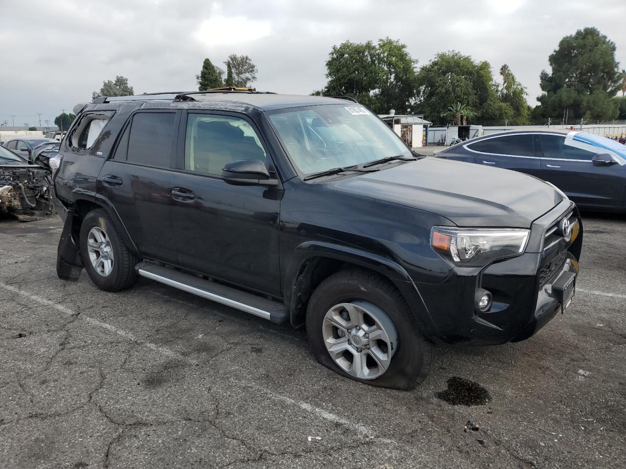 TOYOTA 4RUNNER SR5/SR5 PREMIUM