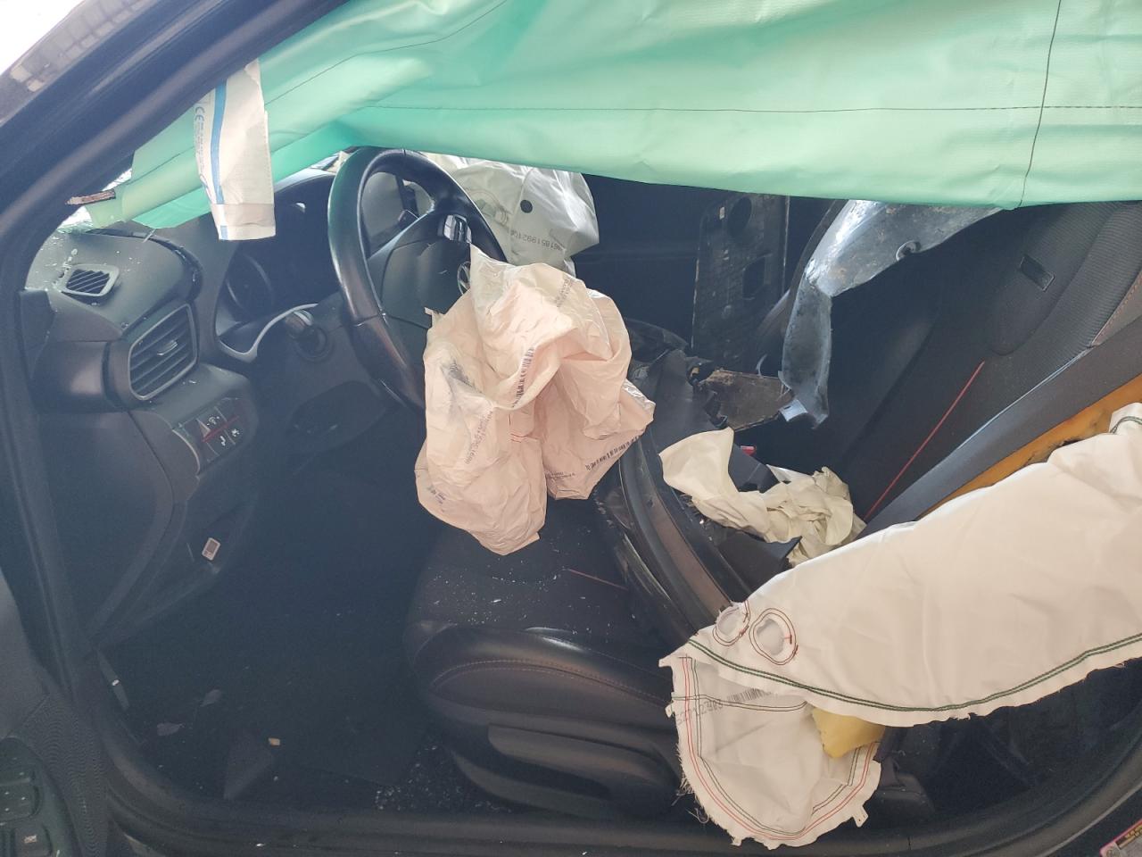 HYUNDAI VELOSTER BASE