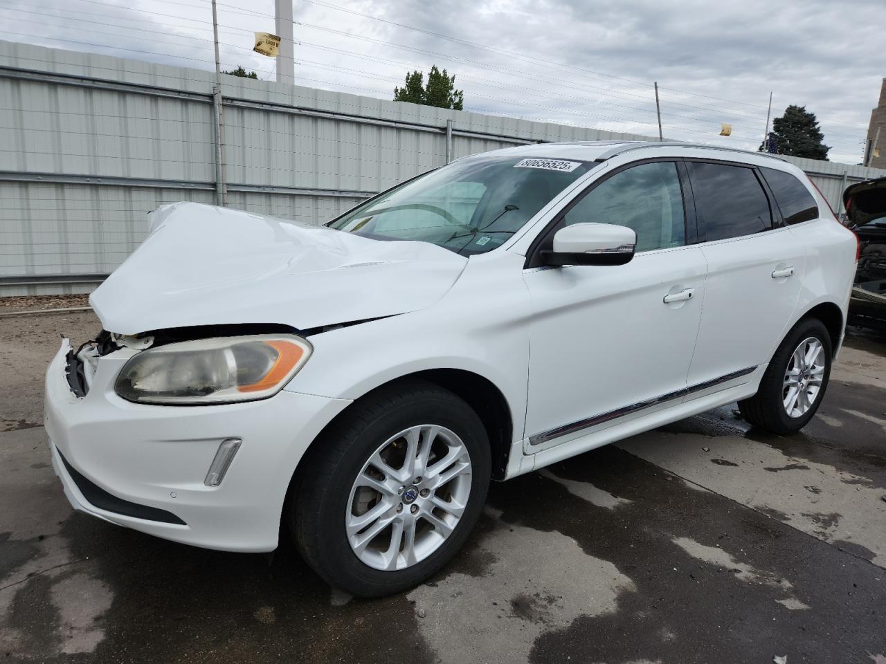 VOLVO XC60 T5 PREMIER