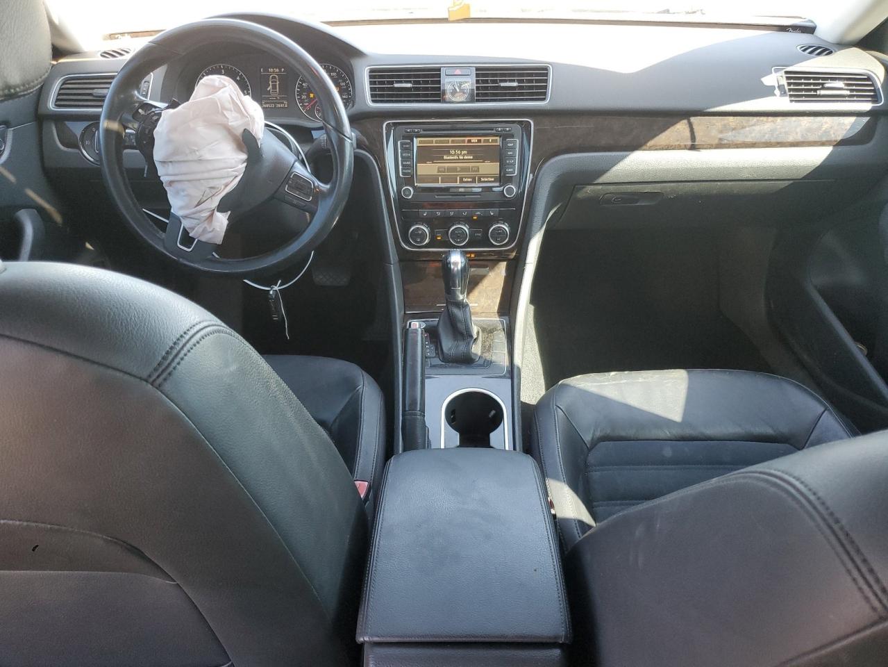 VOLKSWAGEN PASSAT SEL