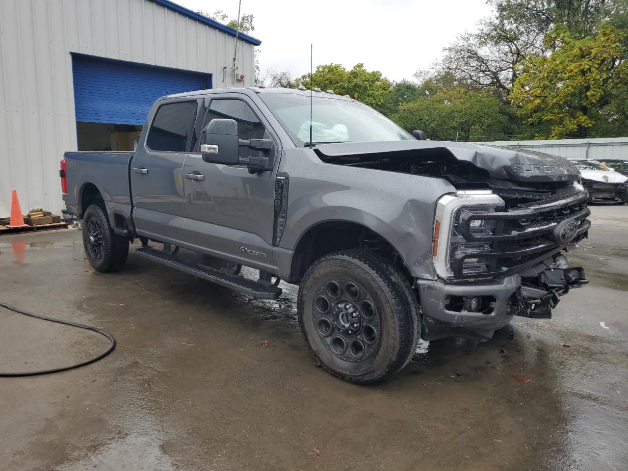 FORD F-350 SUPER DUTY