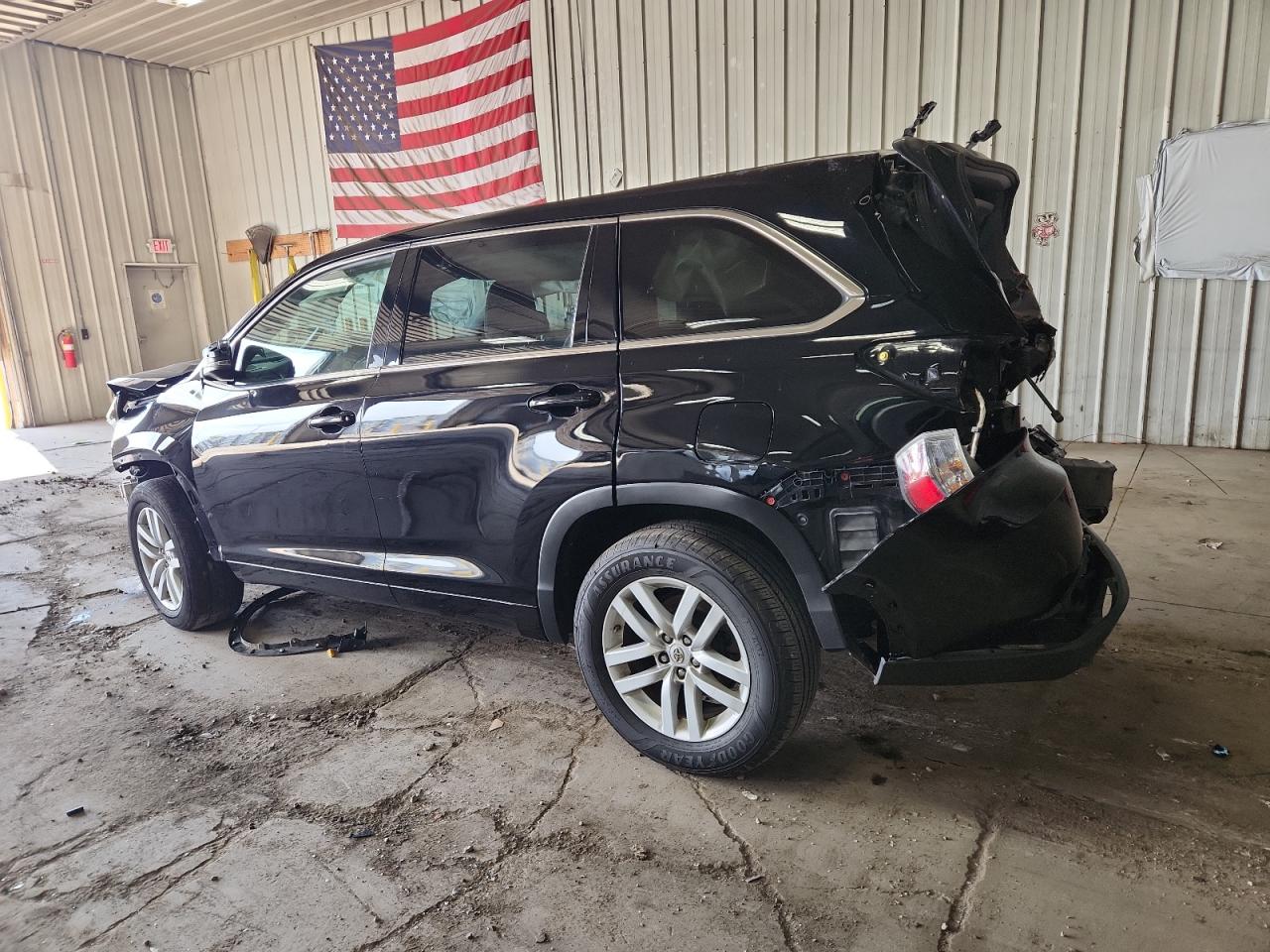 TOYOTA HIGHLANDER LE