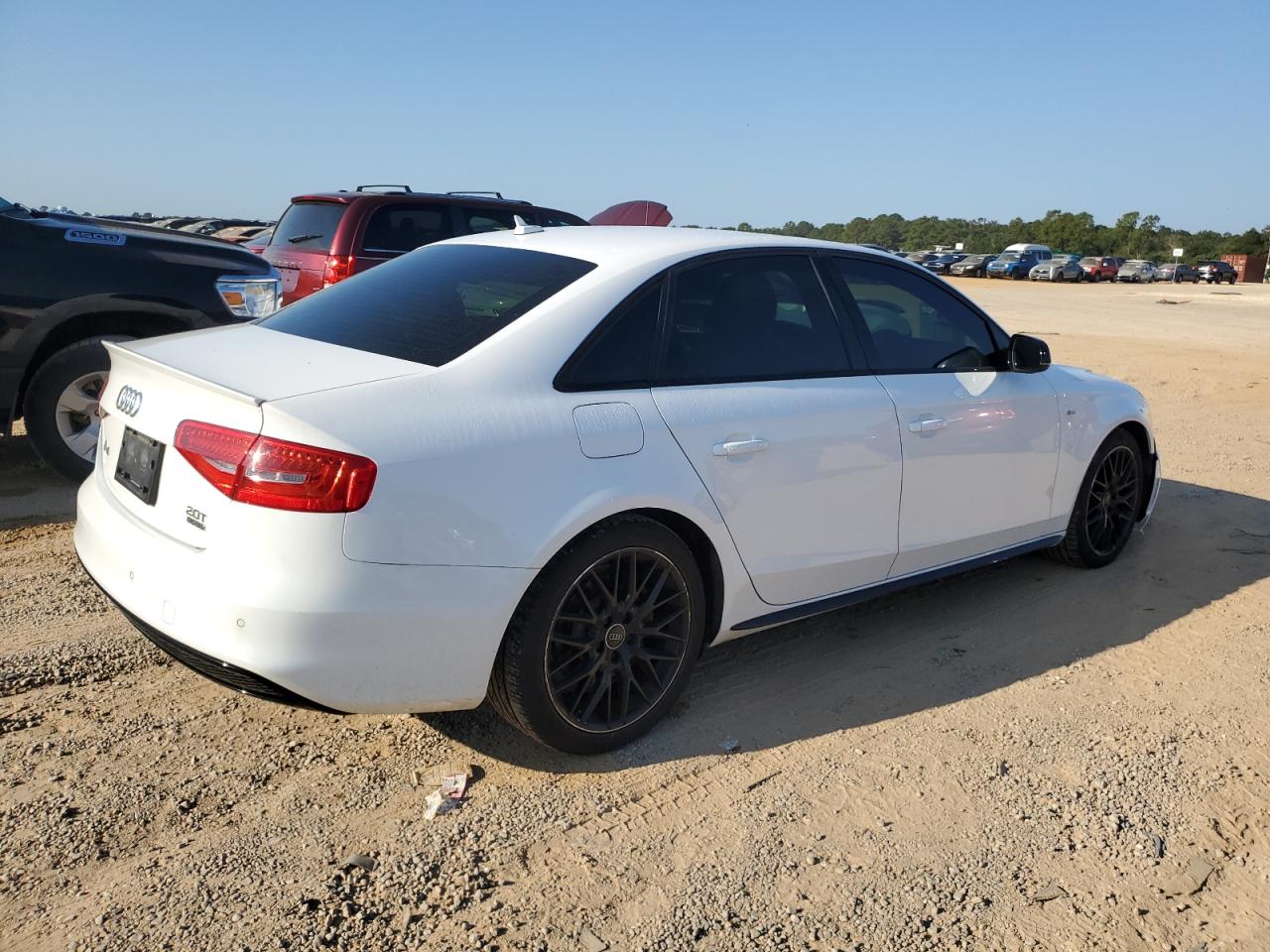 AUDI A4 PREMIUM PLUS S-LINE
