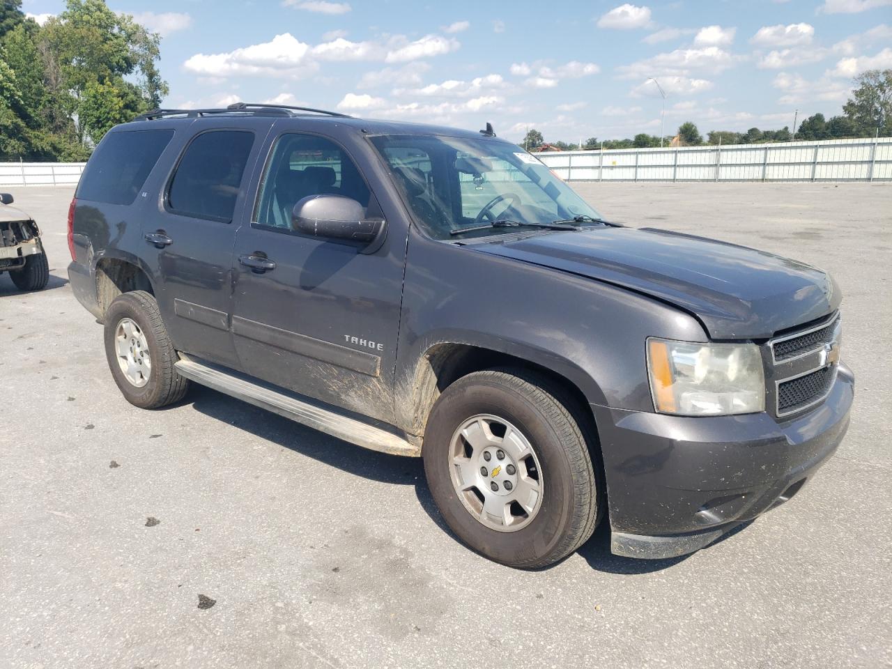CHEVROLET TAHOE K1500 LT