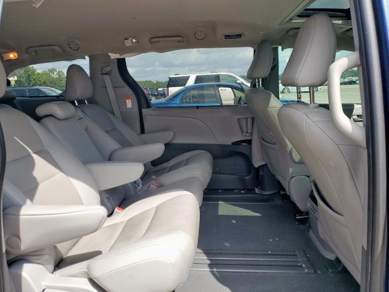 2020 TOYOTA SIENNA XLE 5TDYZ3DC5LS050005