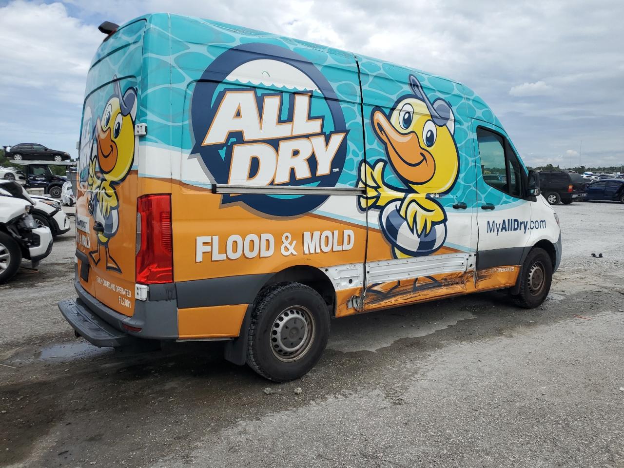 MERCEDES-BENZ SPRINTER 2500