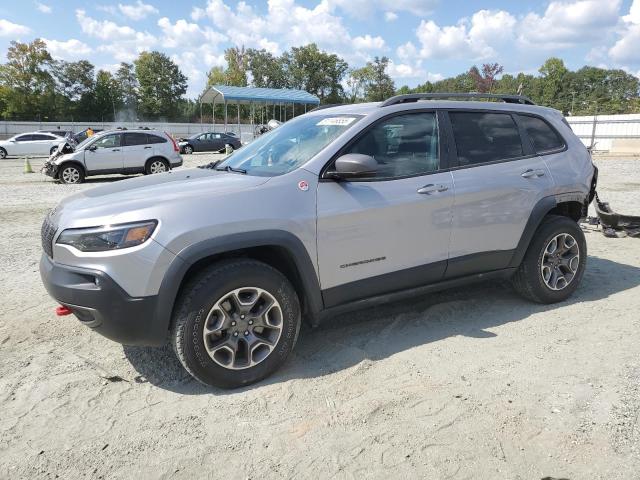 Global Auto Auctions: 2020 JEEP CHEROKEE T