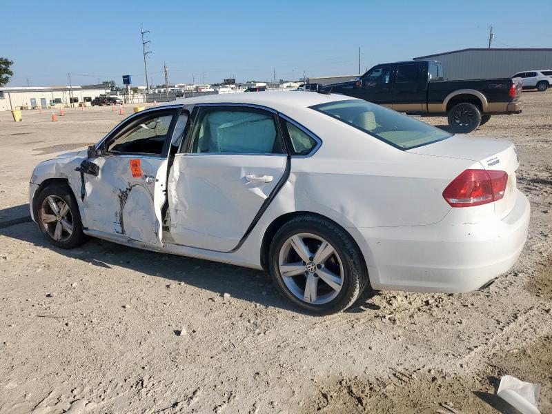 2013 VOLKSWAGEN PASSAT - 1VWBH7A3XDC039277