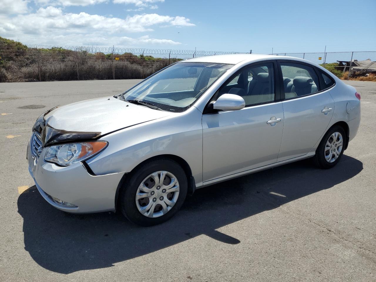 HYUNDAI ELANTRA BLUE