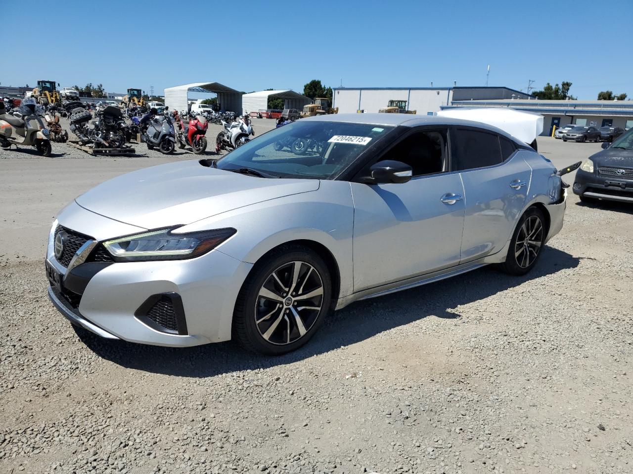 NISSAN MAXIMA SV