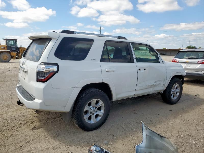 2022 TOYOTA 4RUNNER SR JTEFU5JR7N5263374