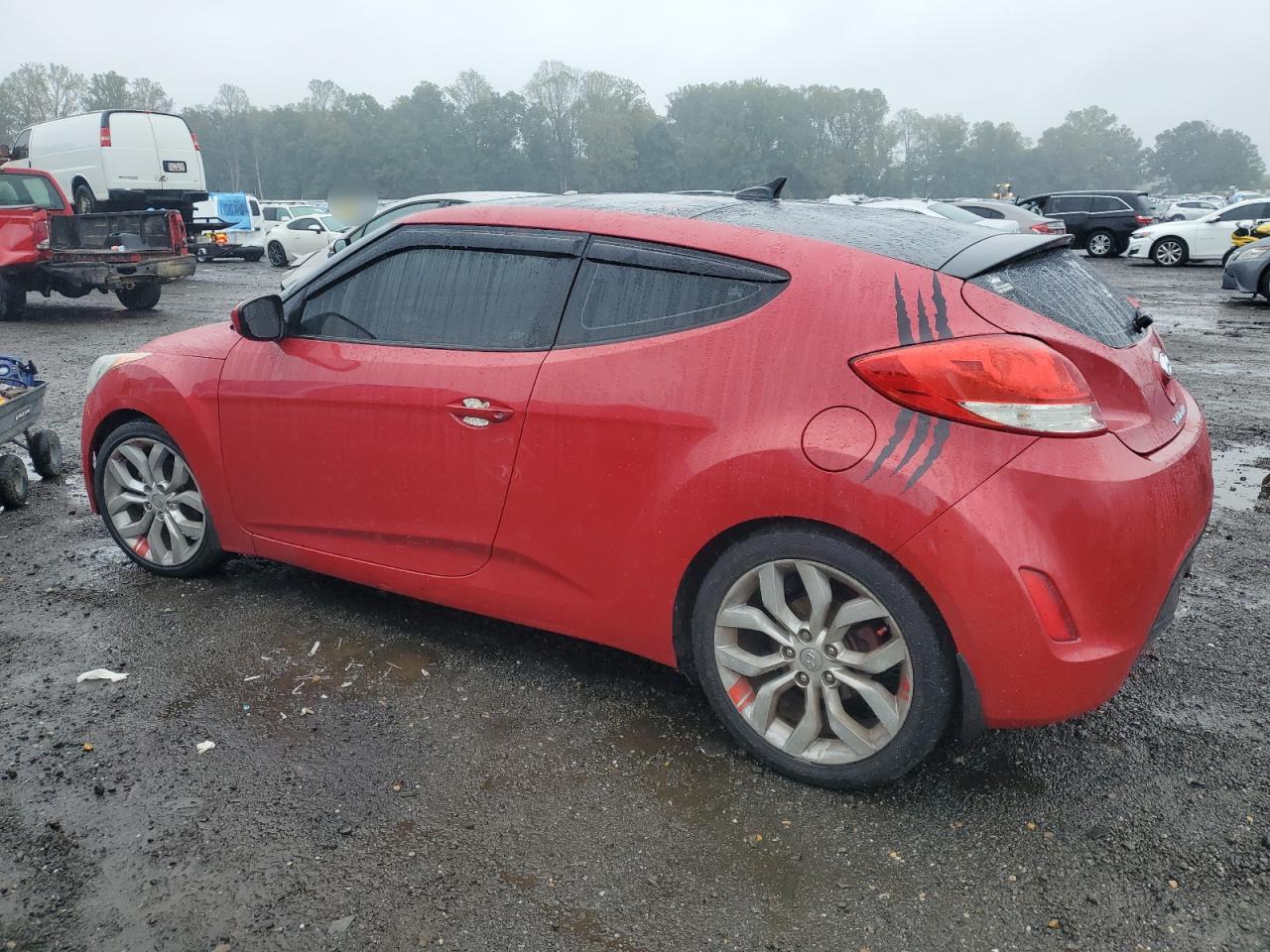 HYUNDAI VELOSTER