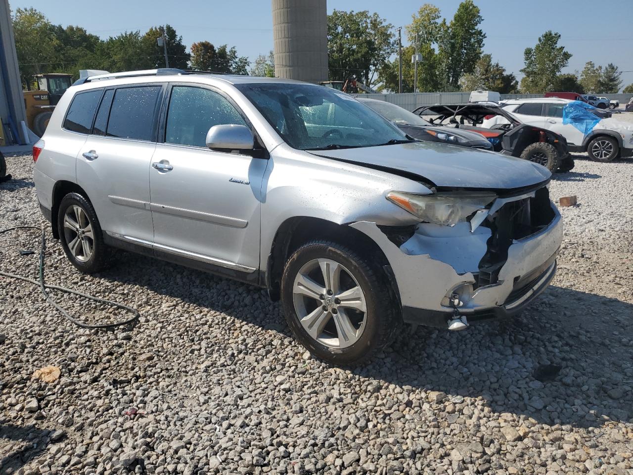 TOYOTA HIGHLANDER LIMITED