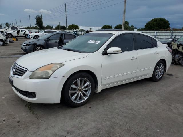 2008 Nissan Altima 3.5Se white sedan gas 1N4BL21E08N531483 photo #1