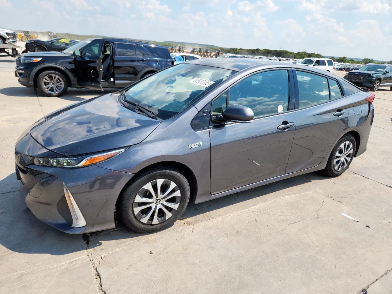 TOYOTA PRIUS PRIME LE