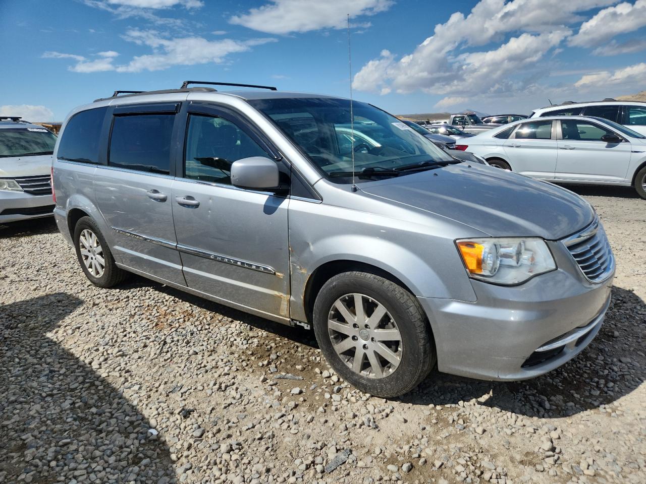 CHRYSLER TOWN & COUNTRY TOURING