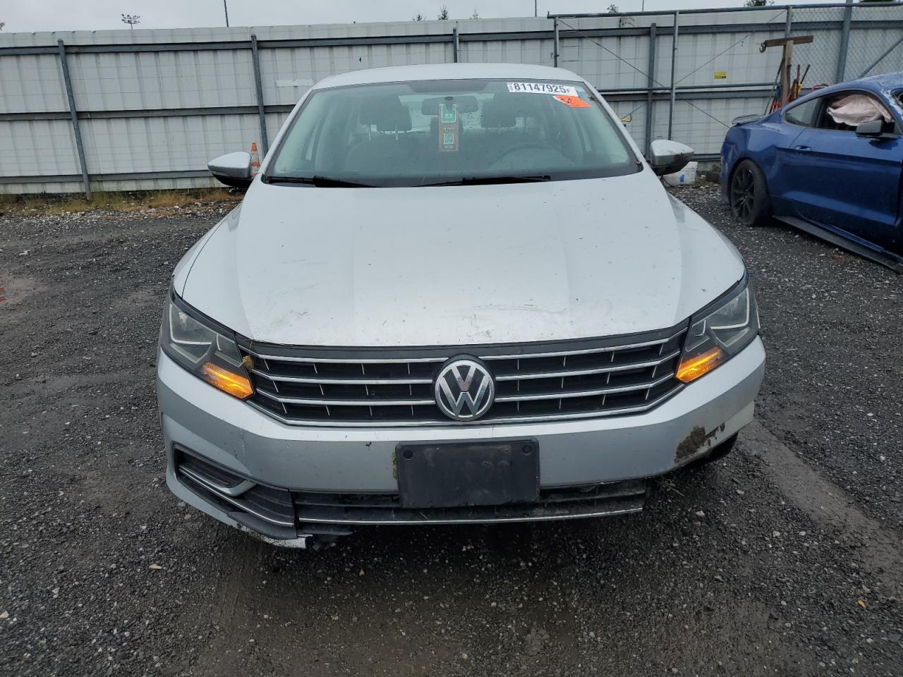 VOLKSWAGEN PASSAT S