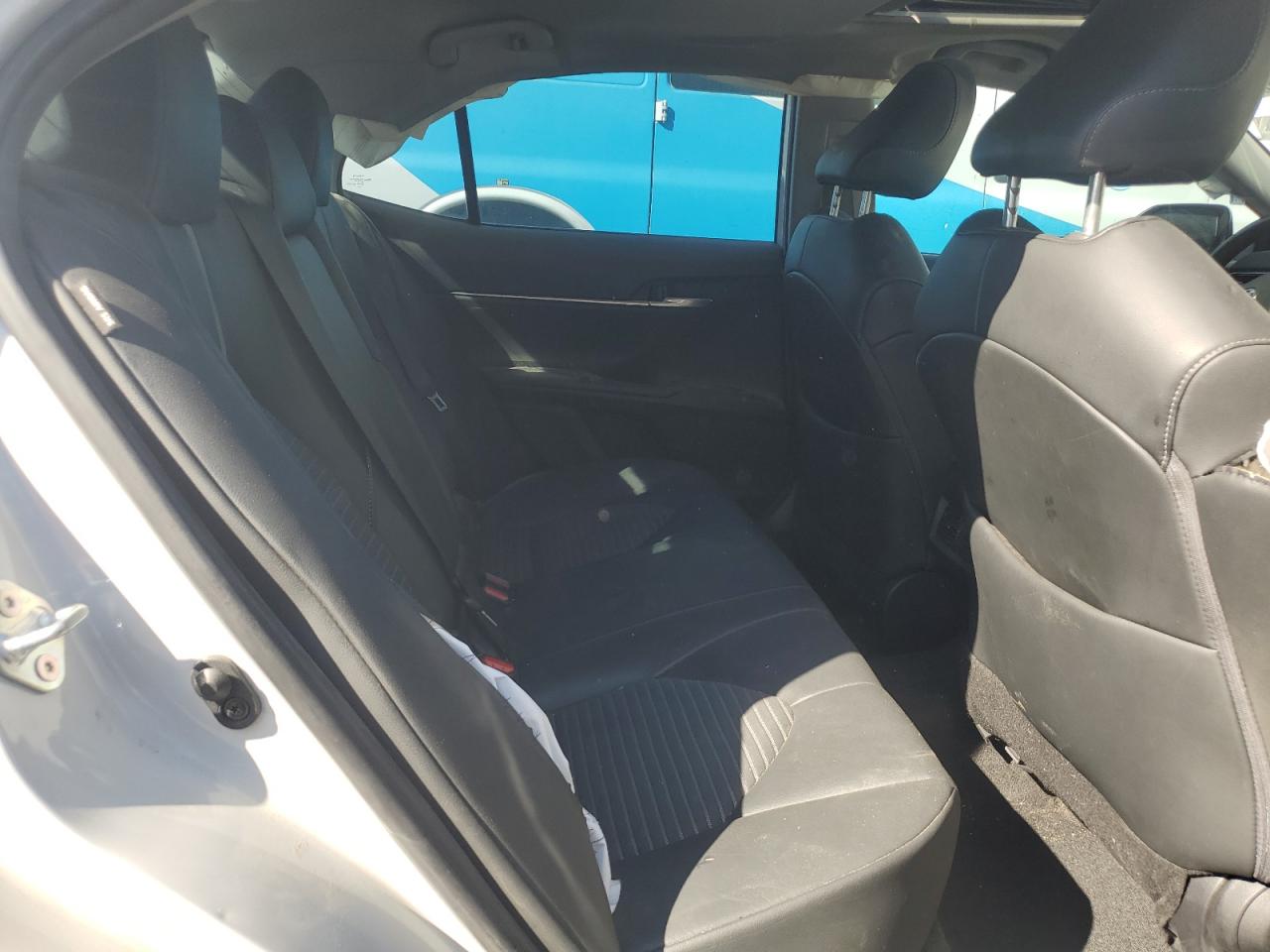 TOYOTA CAMRY SE NIGHT SHADE