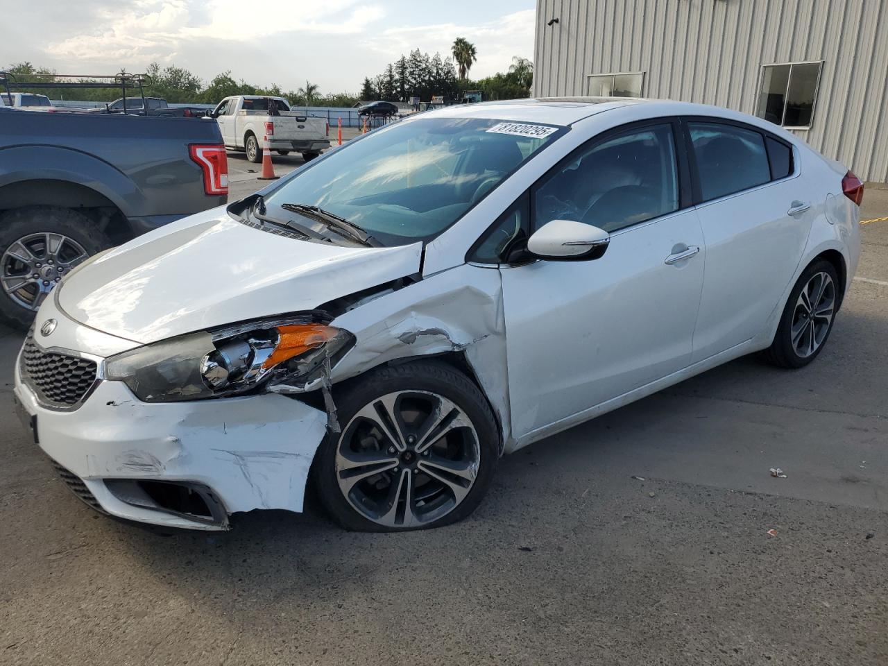 Vehicle photo