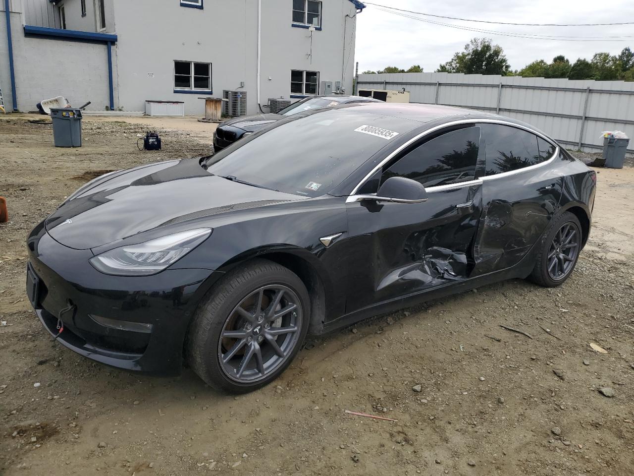 TESLA MODEL 3 LONG RANGE
