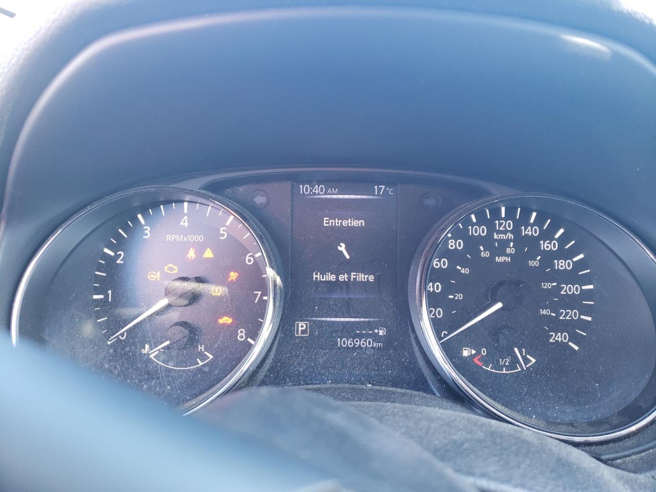 NISSAN ROGUE SPORT S