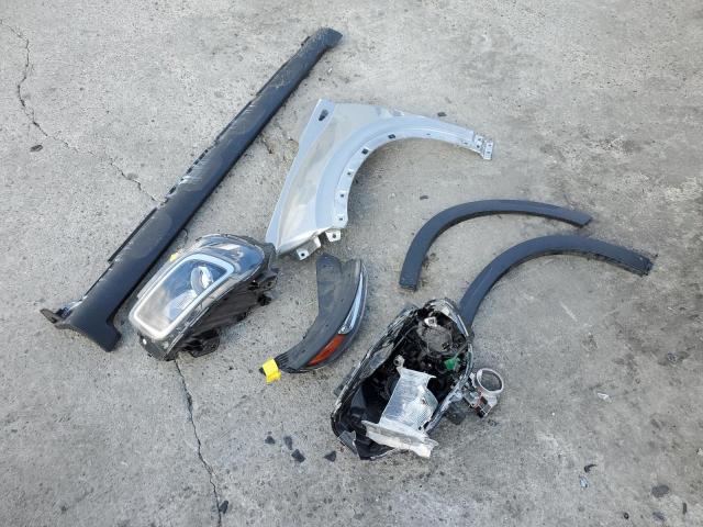 2021 HYUNDAI VENUE SEL KMHRC8A38MU072127