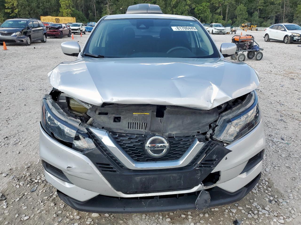 NISSAN ROGUE SPORT S