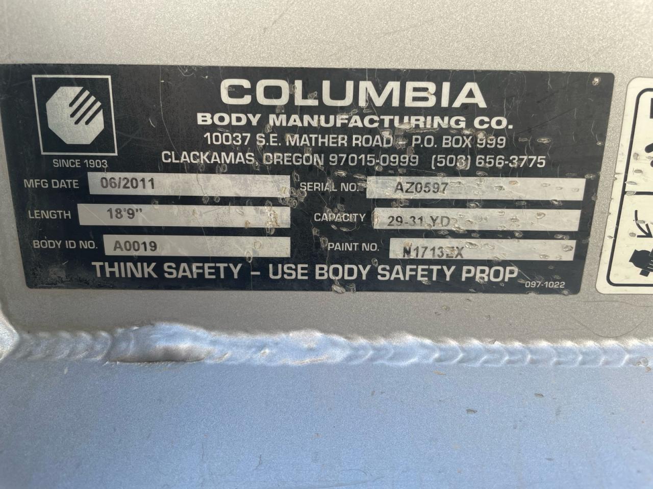 Lot #3273829406 2011 COLUMBIA TANDE-BPUP