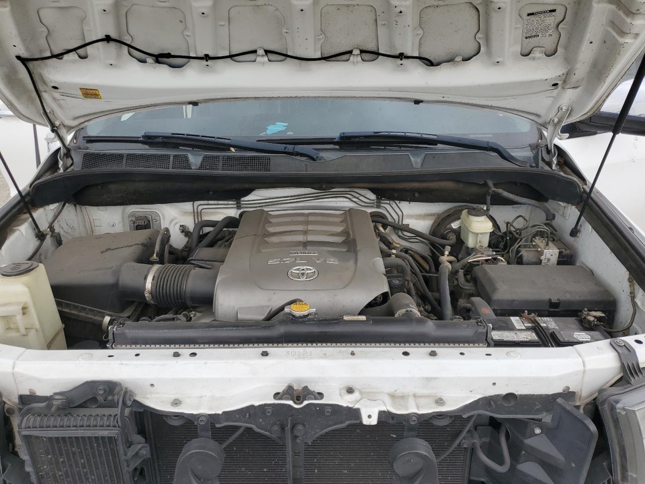 TOYOTA TUNDRA CREWMAX LIMITED