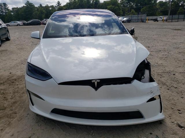 2024 TESLA MODEL X 7SAXCBE69RF451959