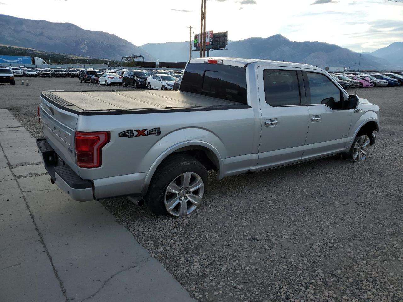 FORD F-150 SUPERCREW