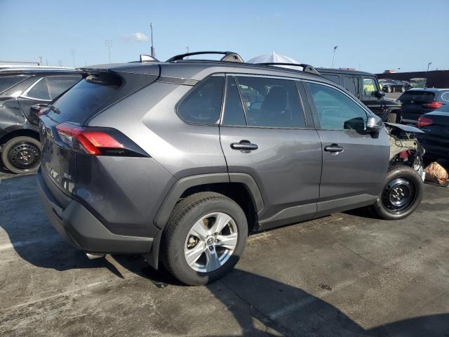 2020 TOYOTA RAV4 XLE 2T3W1RFV8LW096717
