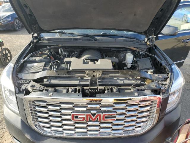 2019 GMC YUKON XL DENALI 1GKS2HKJ4KR386125