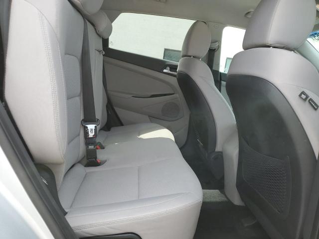 2019 HYUNDAI TUCSON SE KM8J2CA45KU892268