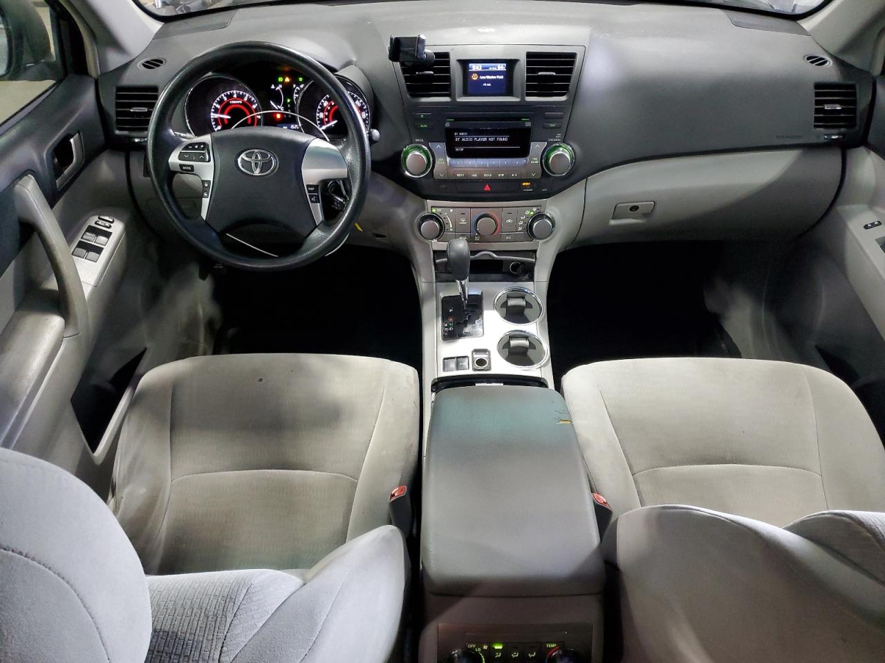 TOYOTA HIGHLANDER BASE