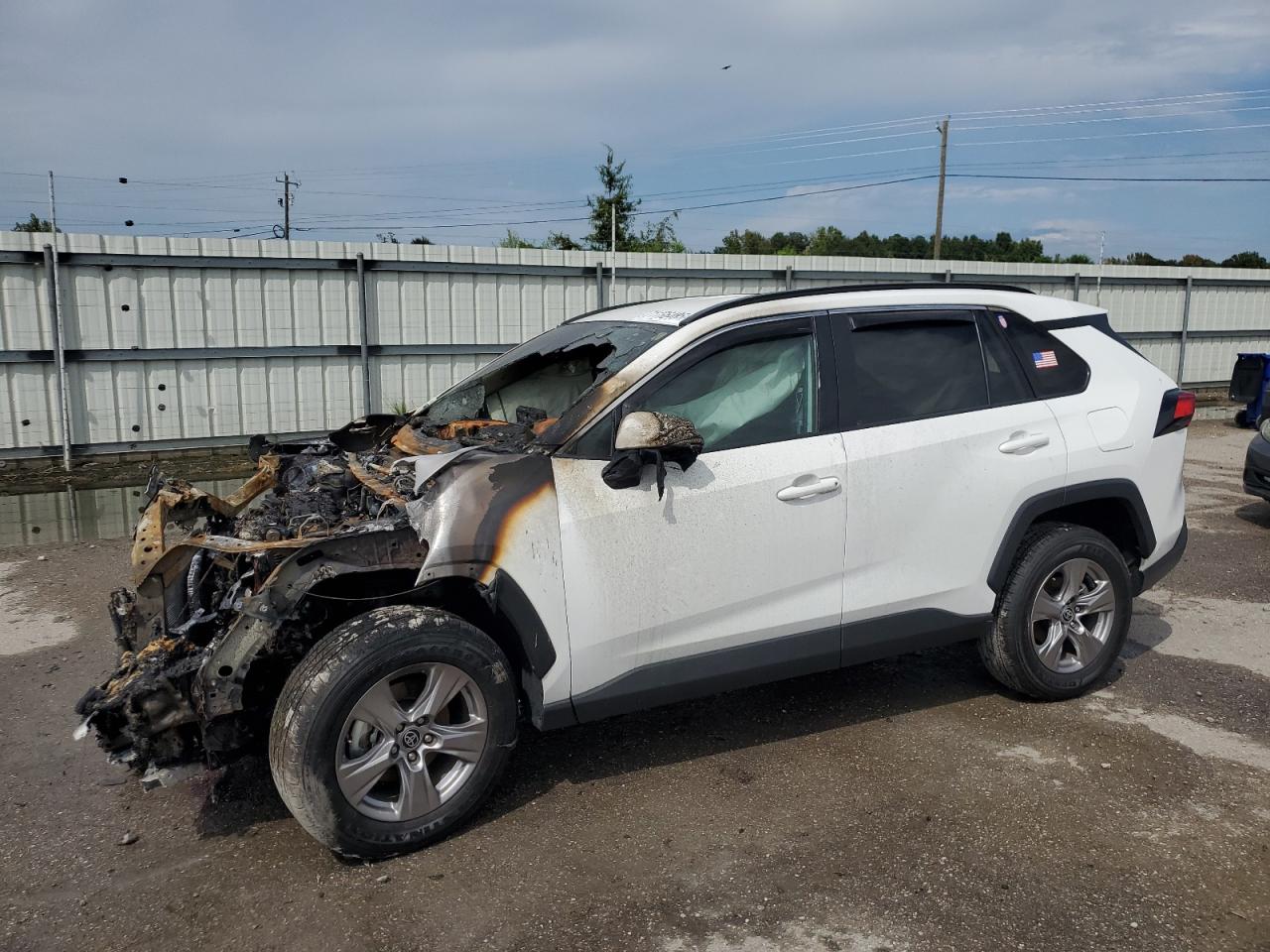 TOYOTA RAV4 XLE