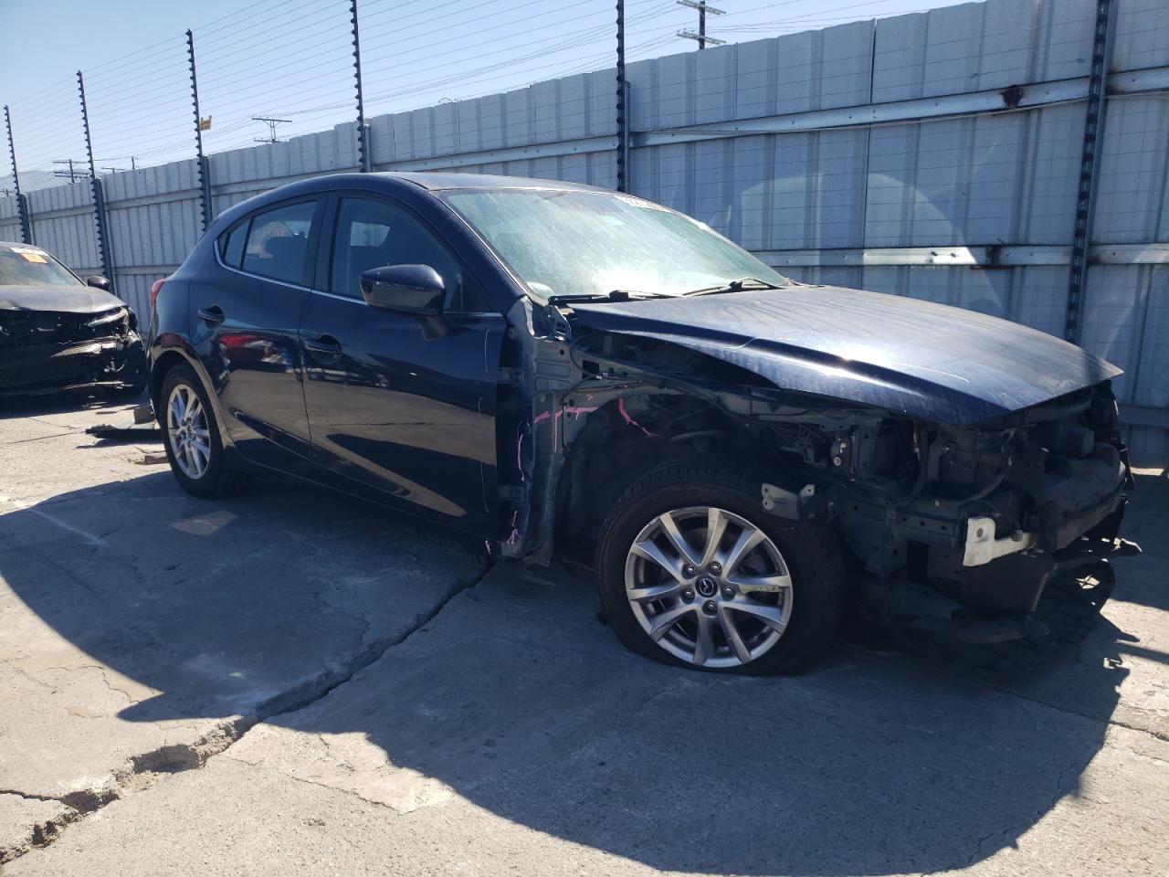 MAZDA 3 GRAND TOURING