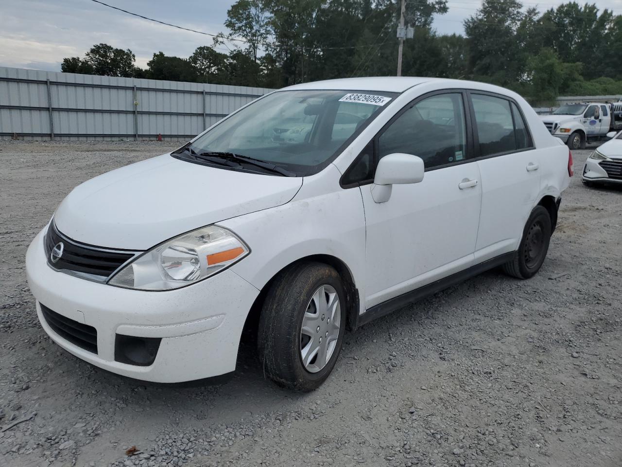 NISSAN VERSA S