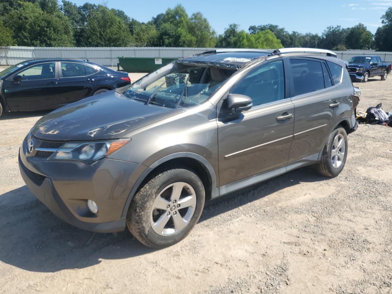 TOYOTA RAV4 XLE