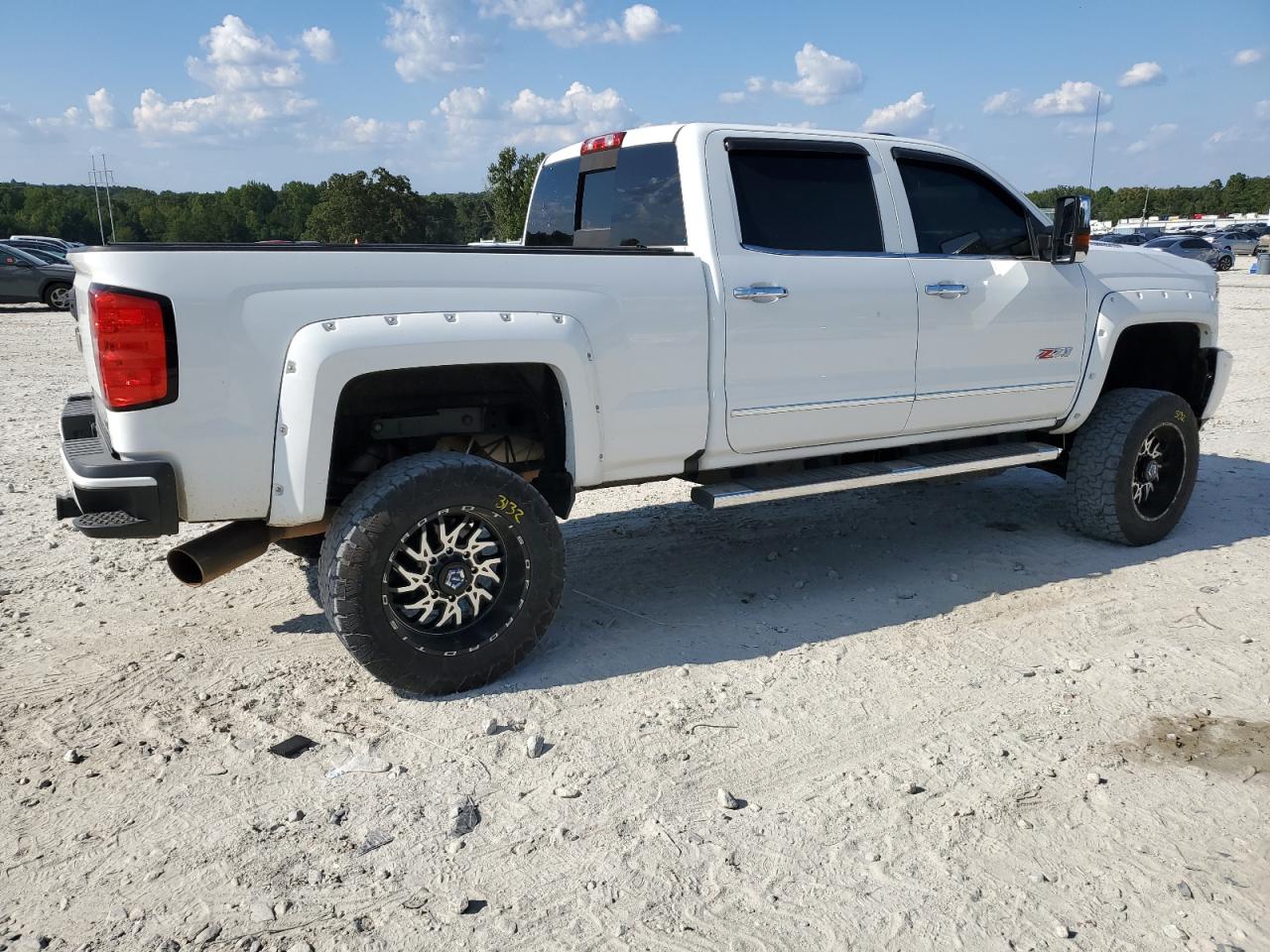 CHEVROLET SILVERADO K2500 HEAVY DUTY LTZ
