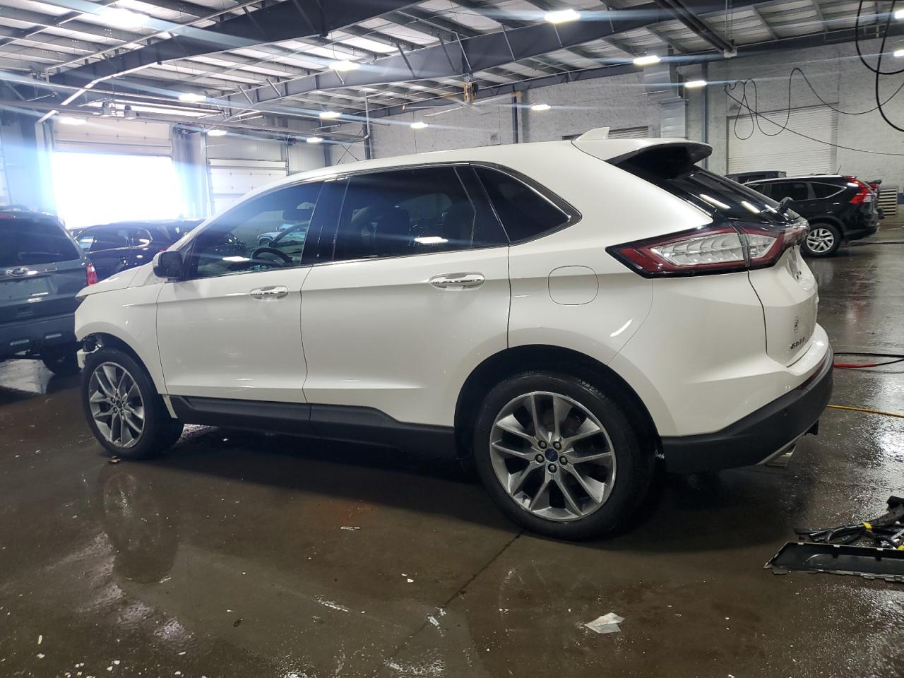 FORD EDGE TITANIUM