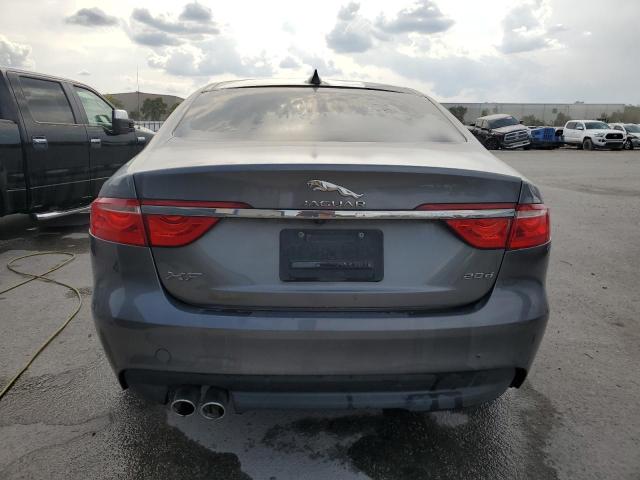 2017 JAGUAR XF PREMIUM SAJBD4BNXHCY42630