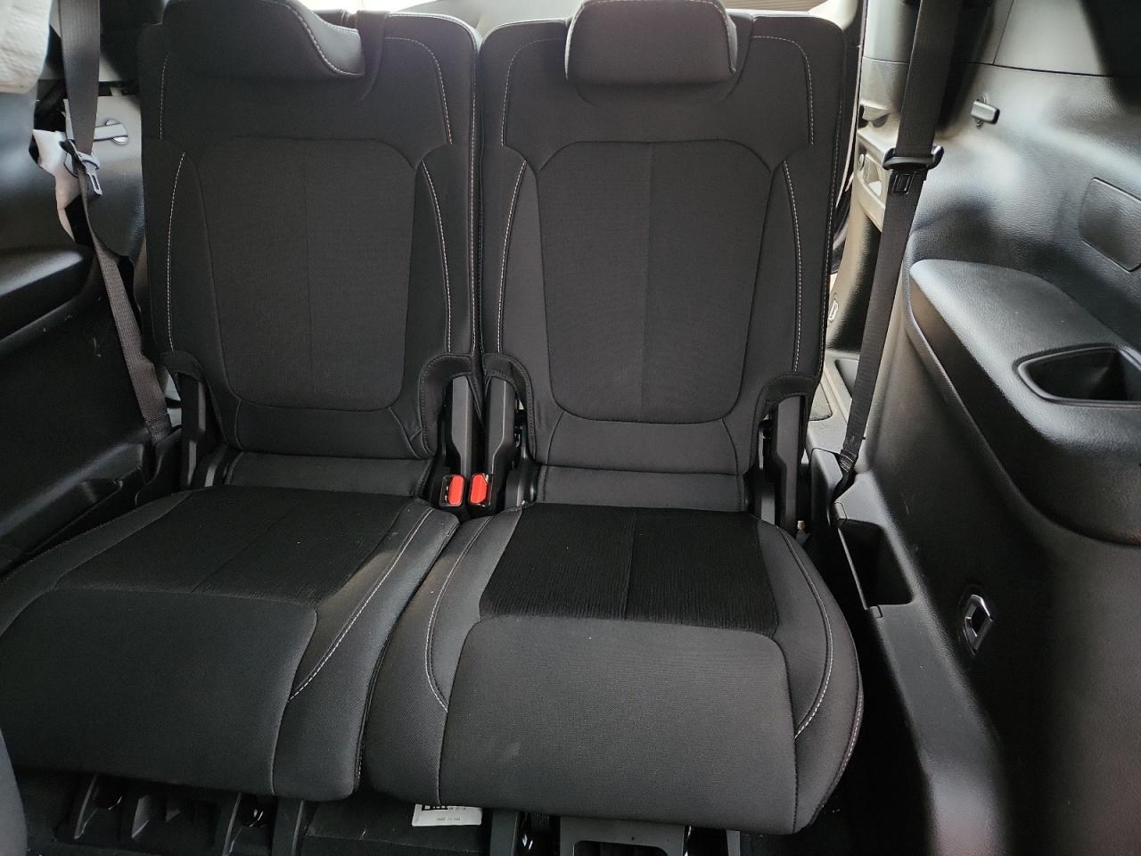 JEEP GRAND CHEROKEE L LAREDO